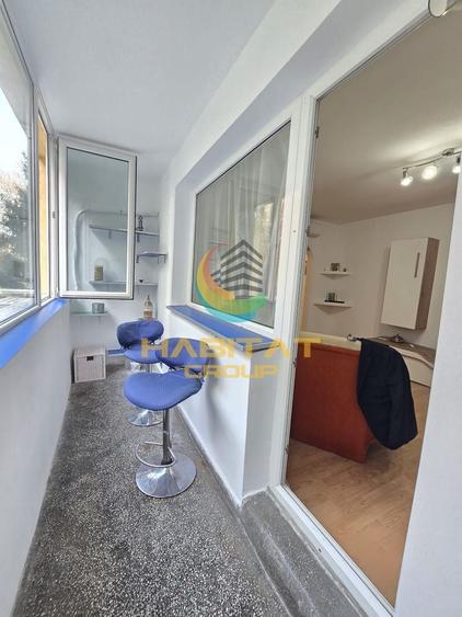 Apartament cu 3 camere semidecomandat, mobilat în Brâncoveanu