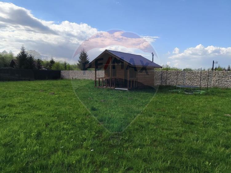 Teren Construcții intravilan de 1000 mp, în Glăjărie
