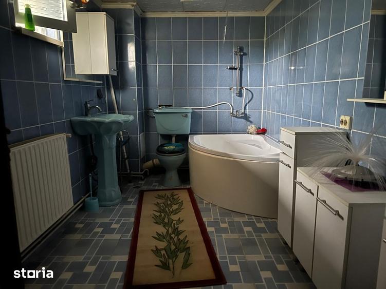 Casă cu 2 camere cu Teren 4368 Mp în Certeju de Sus