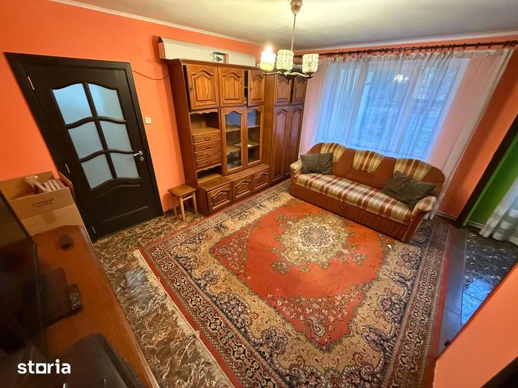 Apartament cu 4 camere în Central