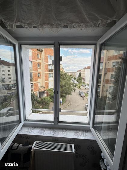 Apartament cu 2 camere decomandat în Micro 6