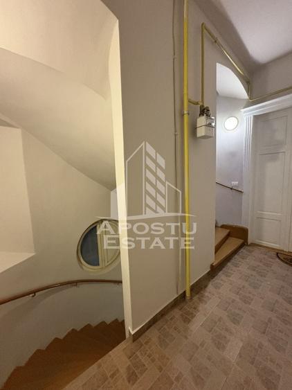 Apartament cu 2 camere decomandat, mobilat în Ultracentral