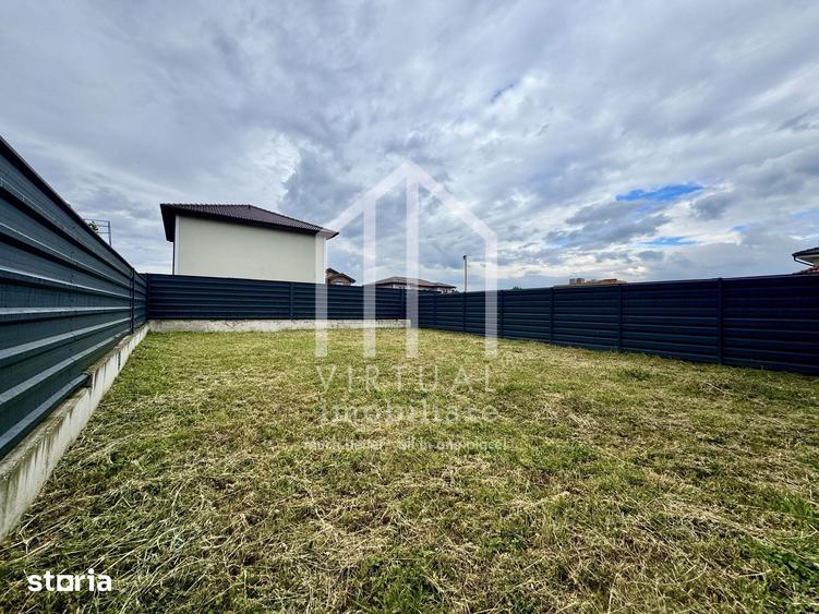 Casă cu 6 camere cu Teren 345 Mp în Șura Mică