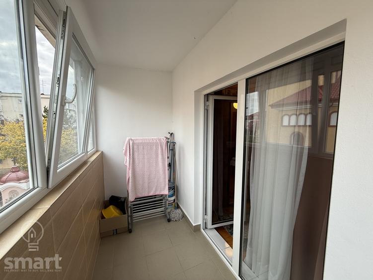 Apartament cu 3 camere decomandat, mobilat în Zorilor
