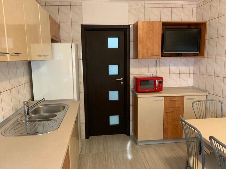 Apartament cu 3 camere decomandat în Timpuri Noi