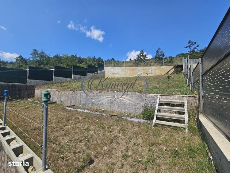Casă cu 4 camere în Juc-Herghelie