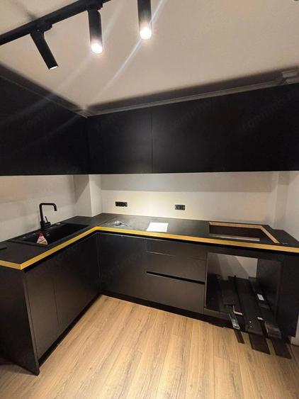 Apartament cu 2 camere decomandat în Medicină