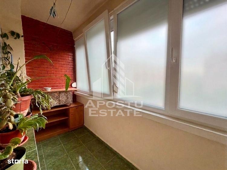 Apartament cu 2 camere decomandat în Circumvalațiunii