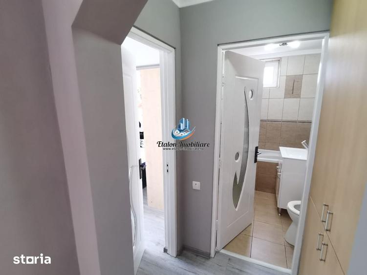 Apartament cu 2 camere decomandat în Sud — fotografia 3