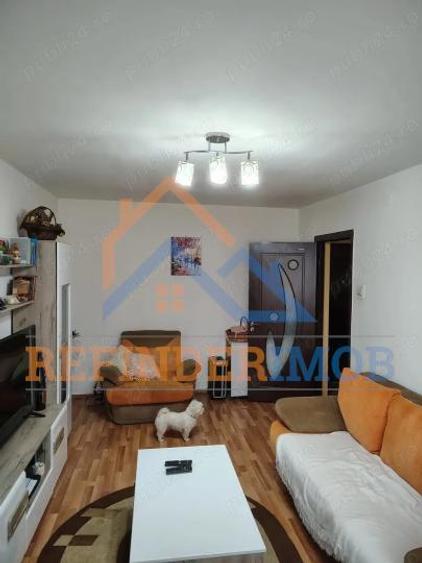 Apartament cu 2 camere decomandat, mobilat în Rahova