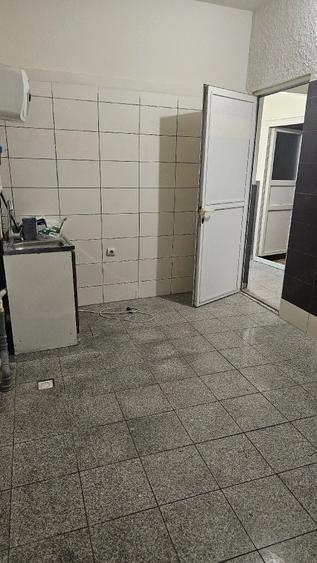 Casă cu 4 camere cu Teren 170 Mp în Ferentari