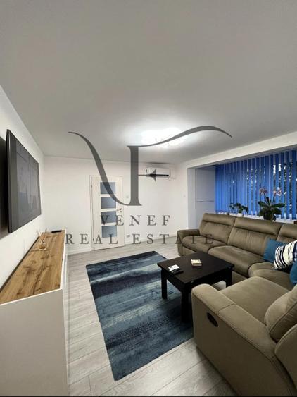Apartament cu 3 camere decomandat în Obor
