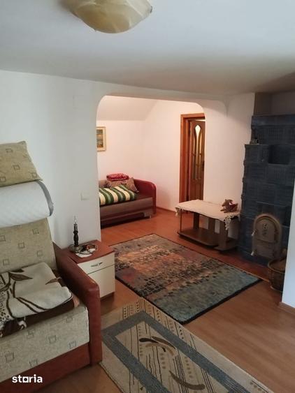 Casă cu 2 camere cu Teren 620 Mp în Piatra Șoimului