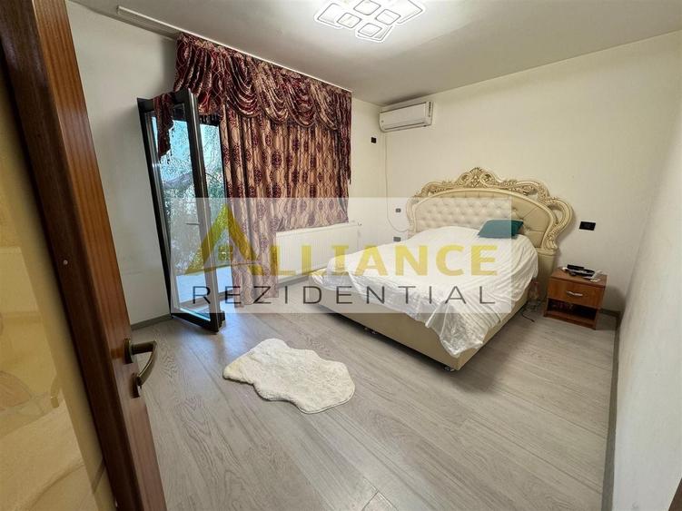 Casă individuală cu 7 camere cu Canalizare în Jilava