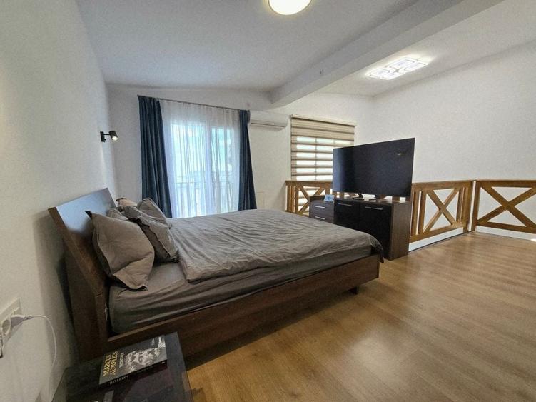 Apartament cu 3 camere semidecomandat în Ștefăneștii de Jos
