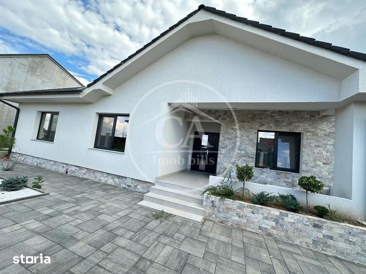 Casă cu 6 camere decomandat cu Teren 498 Mp în Nufărul