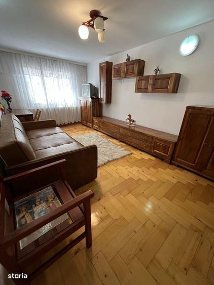 Casă cu 4 camere în Corbșori