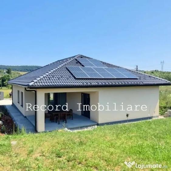 Casă cu 4 camere cu Teren 800 Mp în Chinteni