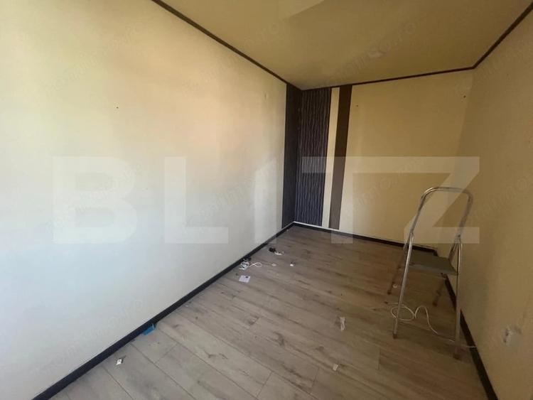 Apartament cu 2 camere semidecomandat în Micro 6