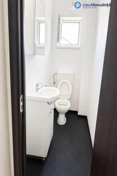 Apartament cu 3 camere în Fizicienilor