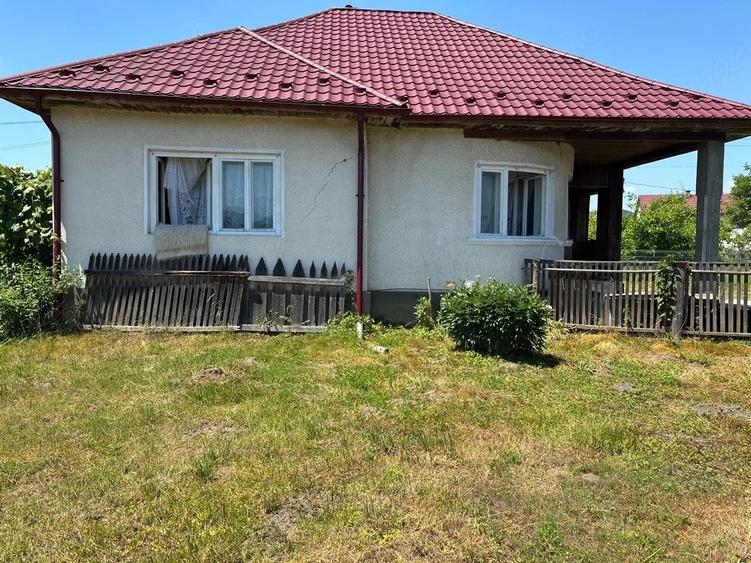 Casă cu 3 camere cu Teren 15 Mp în Leordina