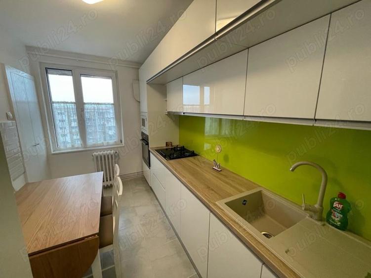 Apartament cu 2 camere decomandat în 22 Decembrie