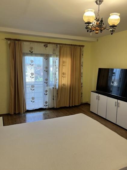 Proprietar inchiriez apartament 2 camere zona Lipovei ! - 2
