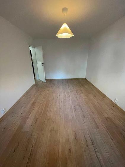 Apartamente de vanzare - 4
