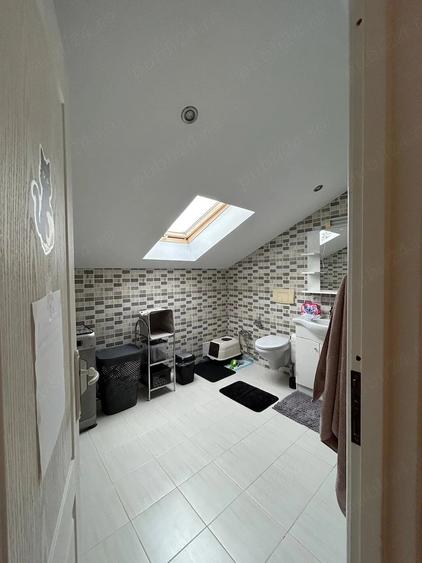 Apartament cu 3 camere decomandat în Ultracentral