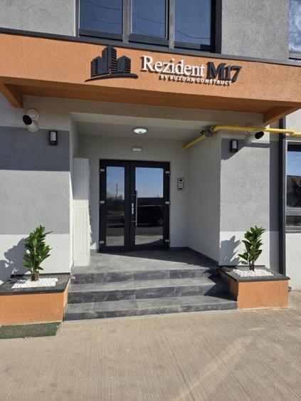 Garsonieră decomandată în Micro 17