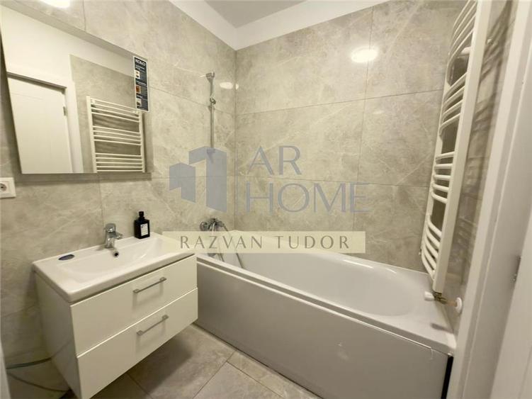 Apartament cu 3 camere decomandat, mobilat în Vest