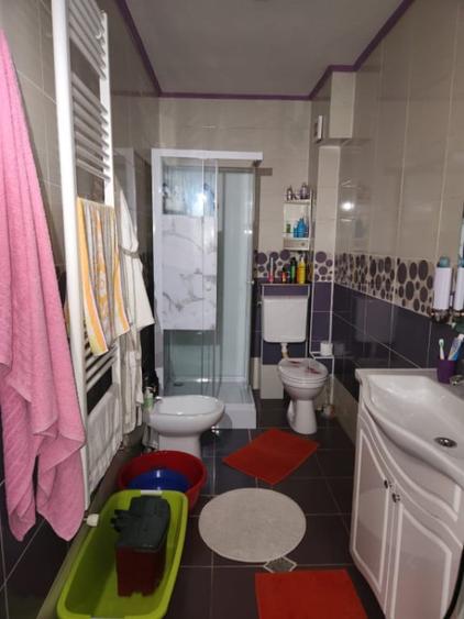 Apartament 2 Camere si Parcare inclusa in pret, Zona Stejaru - 1