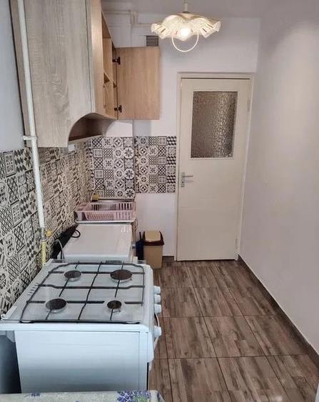 Garsonieră decomandată în Dâmbu Pietros
