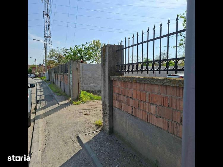 Teren de 691 mp, în Central