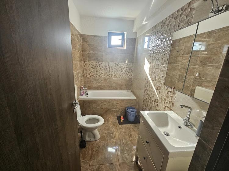 Apartament cu 2 camere decomandat în Gorjului
