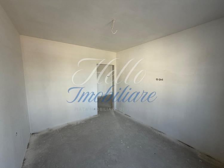 Apartament cu 2 camere semidecomandat în Florești