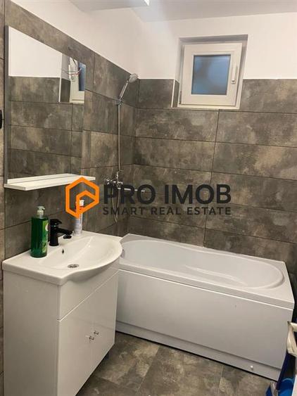 Apartament cu 2 camere semidecomandat în Gară