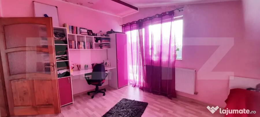 Casă cu 4 camere cu Teren 342 Mp în Micro 17