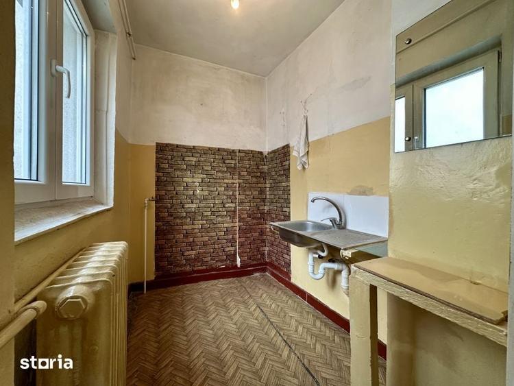 De vanzare Garsoniera la cativa pasi (la propriu) de metrou Gorjului - 6