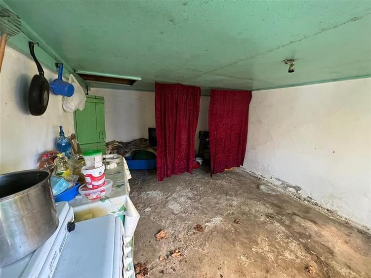 Casă individuală cu 4 camere cu Teren 1881 Mp în Milcovul