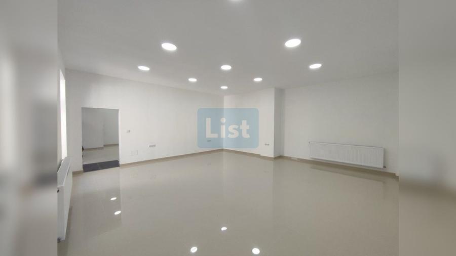 Apartament cu 2 camere semidecomandat în Ultracentral
