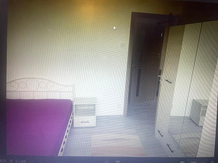 Apartament cu 2 camere semidecomandat în Tei