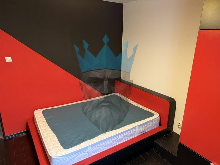Apartament cu 3 camere decomandat, mobilat în Sebastian