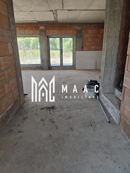Duplex cu 4 camere cu Canalizare în Șura Mare