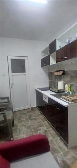 Casă cu 1 camere cu Teren 134 Mp în Sântion