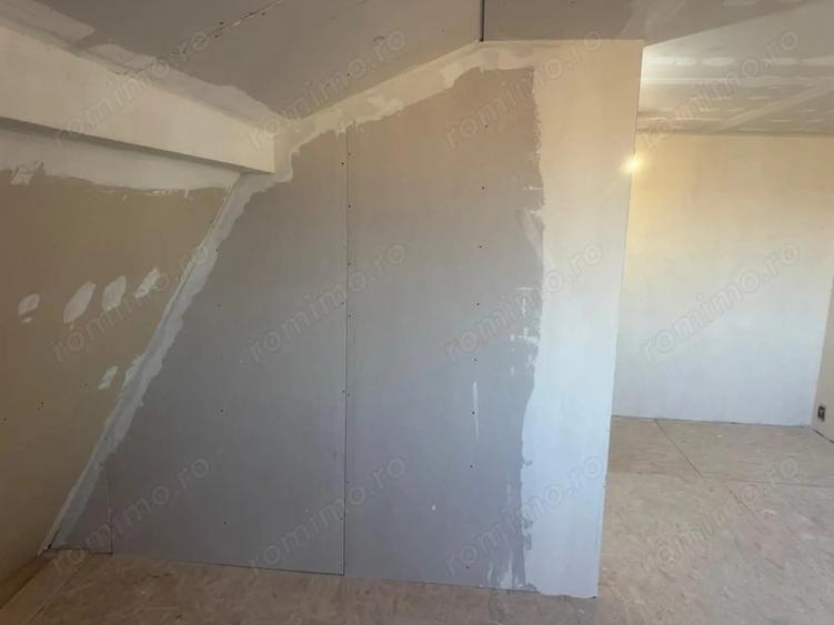 Apartament cu 3 camere decomandat în Sângeorgiu de Mureș
