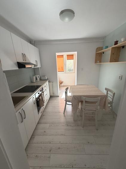 Apartament cu 2 camere decomandat, mobilat în Calea Aradului