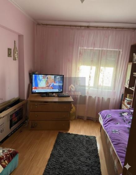 De vanzare apartament, trei camere - 7