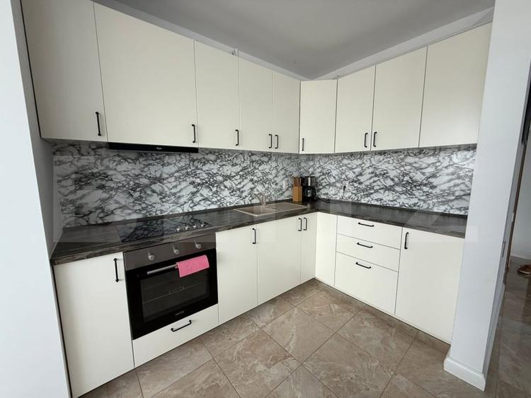 Apartament cu 2 camere semidecomandat, mobilat în Mănăștur