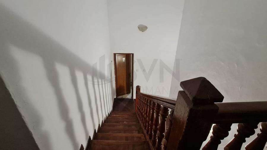 Casă cu 5 camere cu Teren 226 Mp în Central